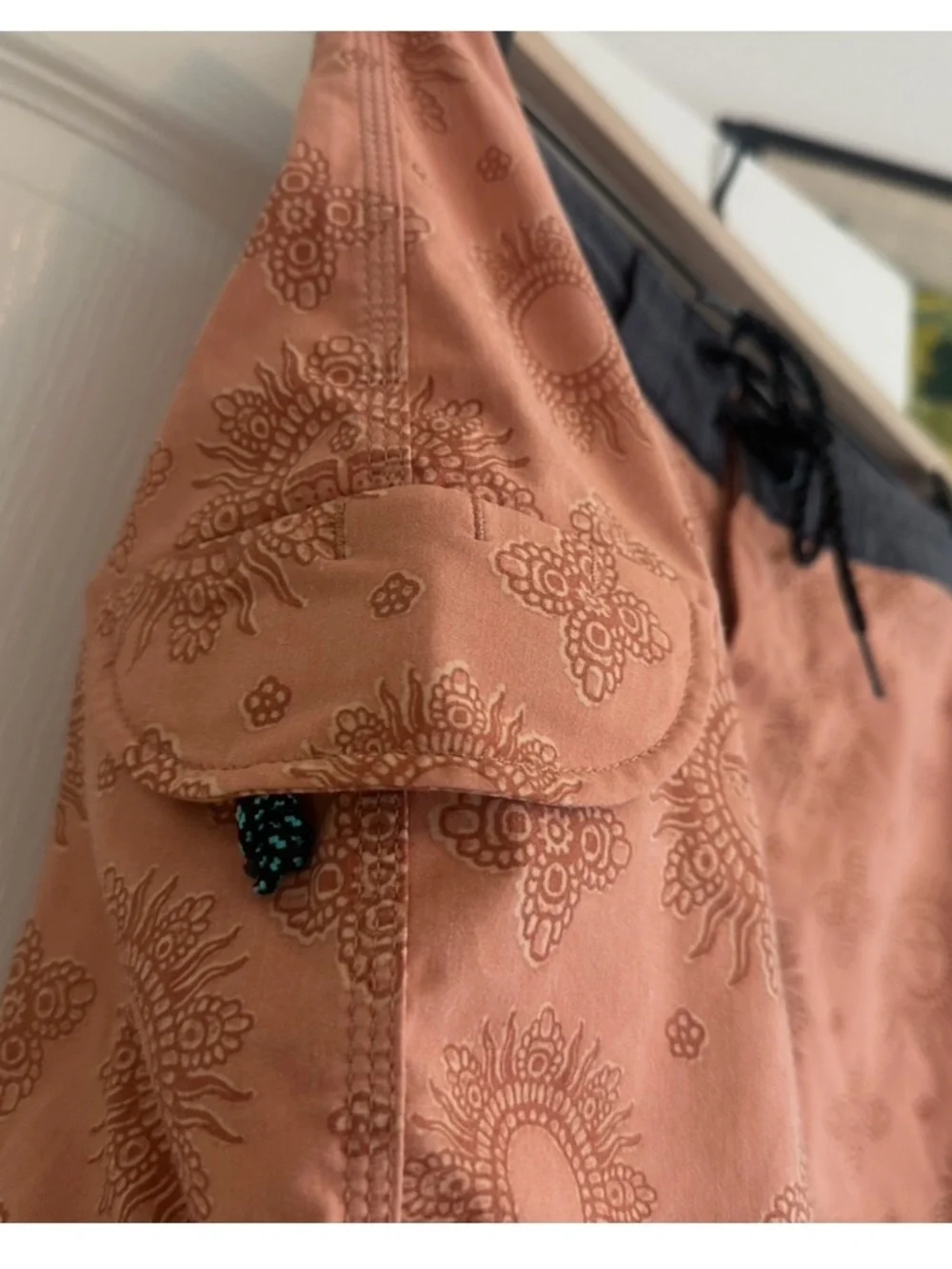 VISSLA “Sun God” Board Shorts. Size: 31. Excellent condition